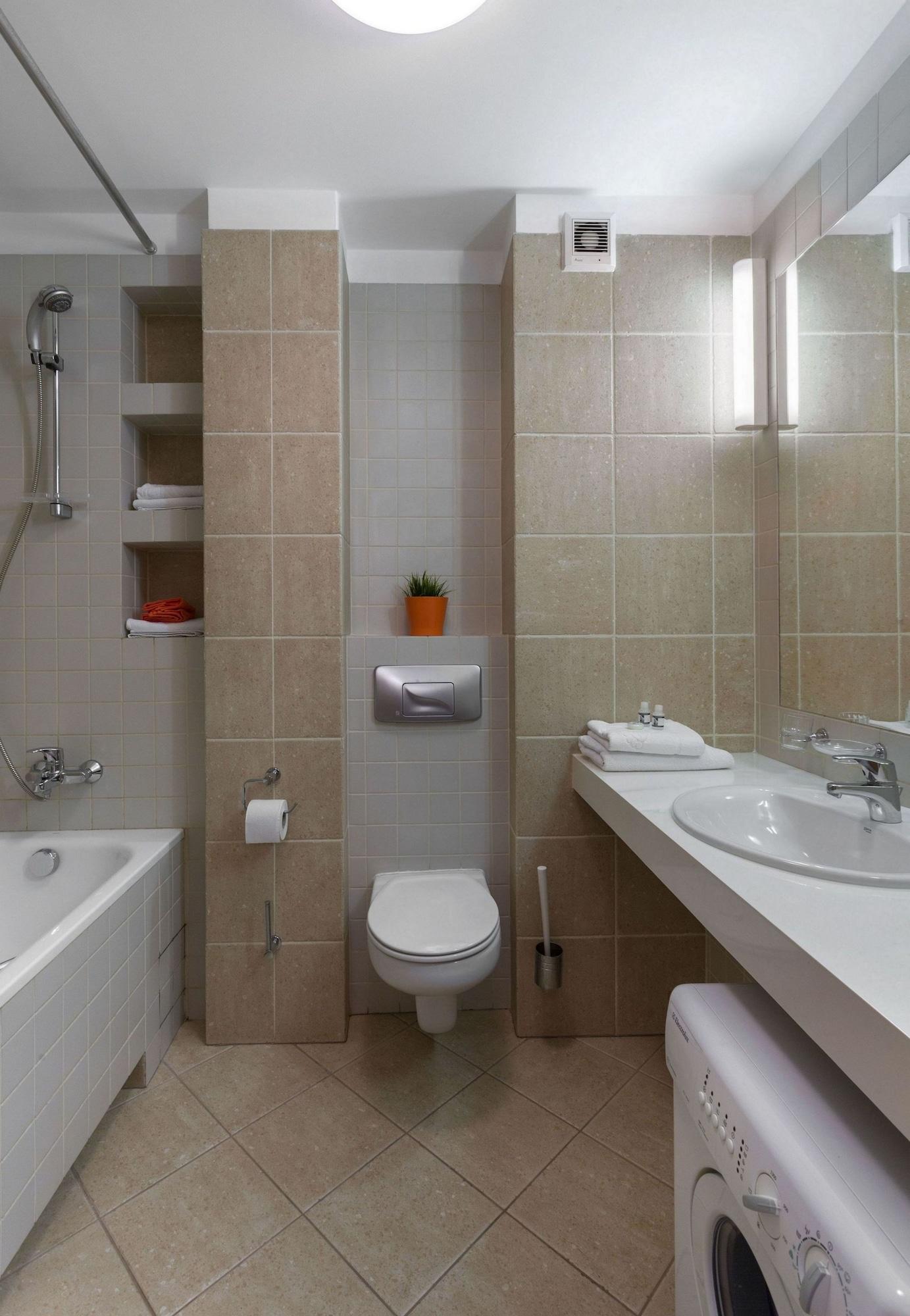 Apartamenty Media Park Varşova Dış mekan fotoğraf