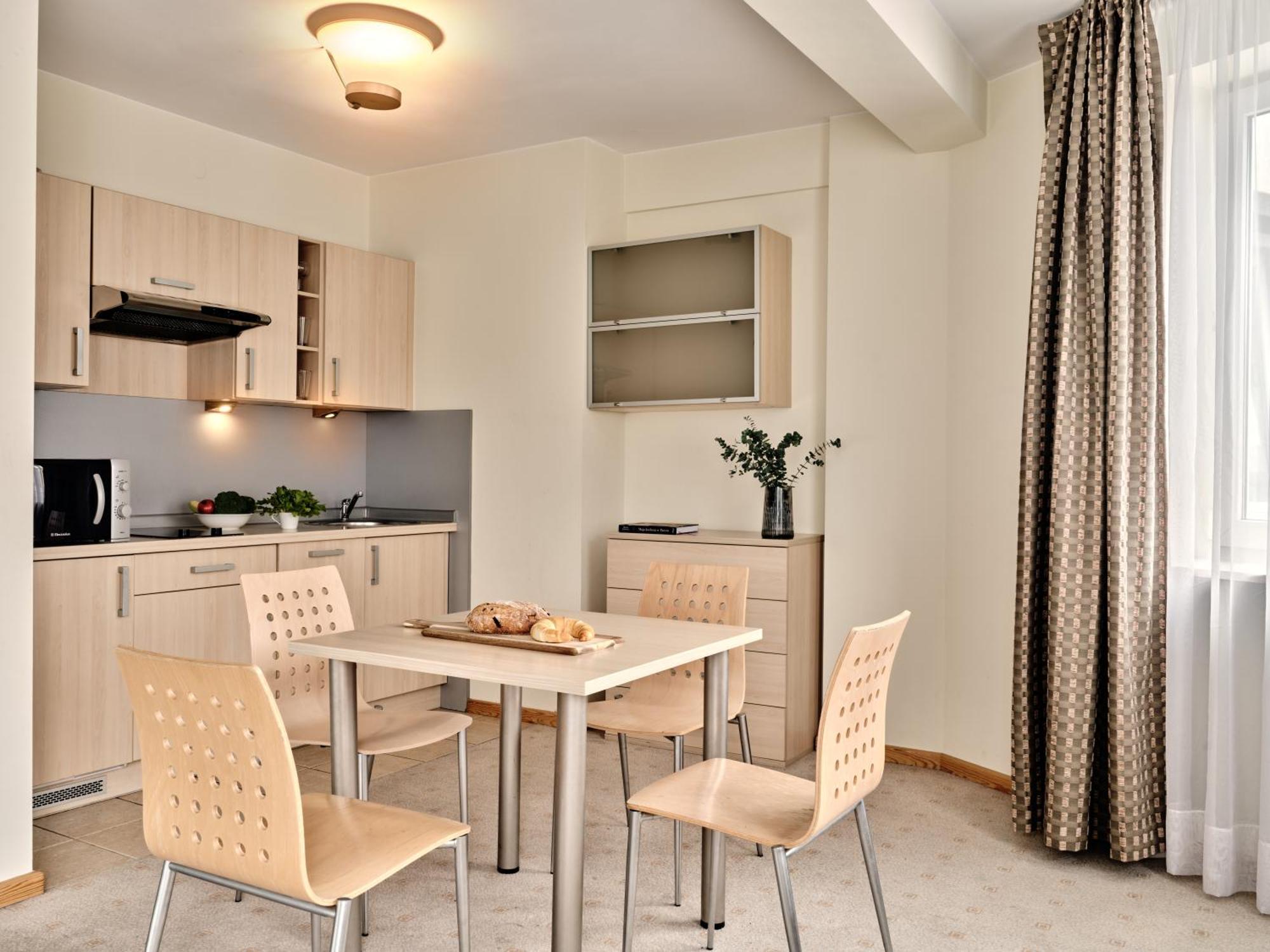 Apartamenty Media Park Varşova Dış mekan fotoğraf