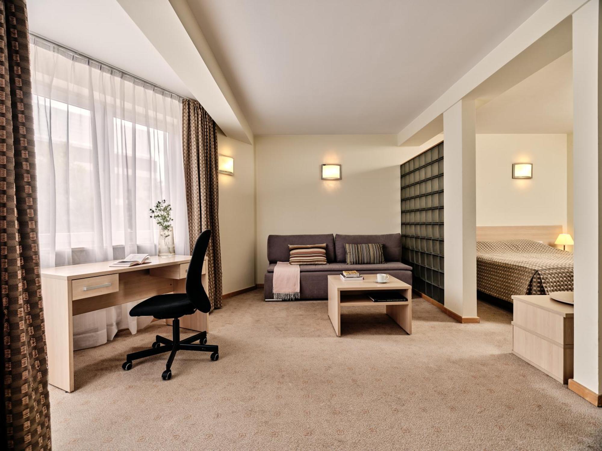 Apartamenty Media Park Varşova Dış mekan fotoğraf
